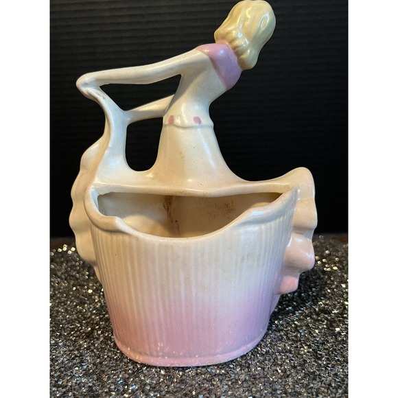 Vintage Hull Pottery, 955, Dancing Lady Planter - Picture 4 of 8